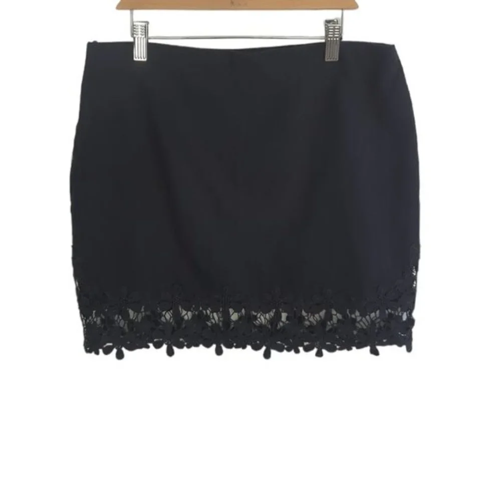 Zara Crochet Trim Mini Skirt - Picture 2 of 4
